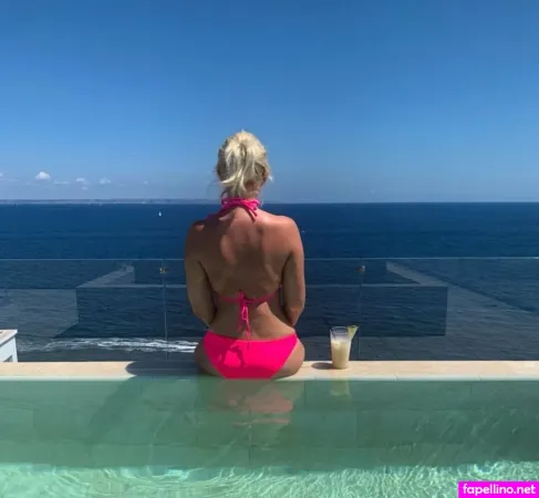 Missjessicawilde OnlyFans Thumbnail #nnhR8wdXL9