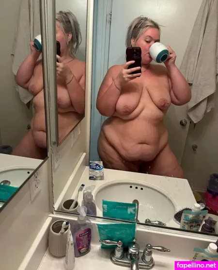 Misskakes92 OnlyFans Thumbnail #C0E6RjOTXl