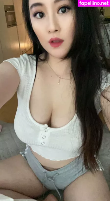 Misskangaroo OnlyFans Thumbnail #6iGHD6hdwA