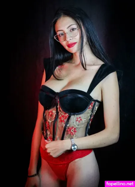 Misskatthe OnlyFans Thumbnail #w70x30QmNW