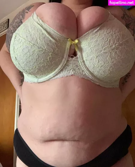 Misskcups OnlyFans Thumbnail #CfrhLtLe6E