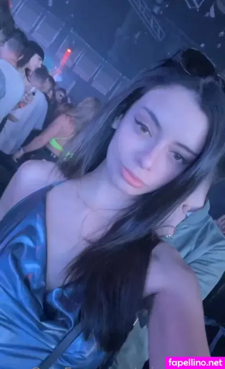 Misskennyb OnlyFans Thumbnail #CJ2h7BzkMl