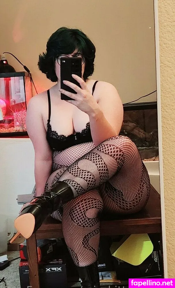 heykittykittykittylove, misskittyhellebore Nude Leaked OnlyFans Photo #HxJwAJ2Tjd