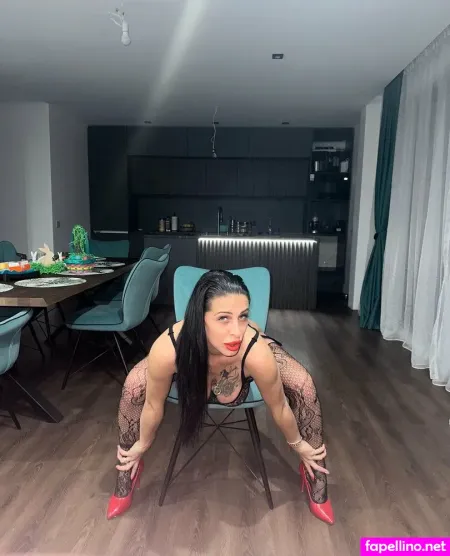 Misslady8 OnlyFans Thumbnail #2Eu1HOW6DE