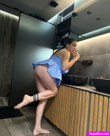 Misslady8 OnlyFans Thumbnail #lHYeS8qLjc
