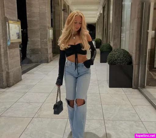 Misslara OnlyFans Thumbnail #5JuWNrYGUR