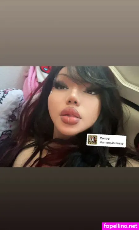 Misslatinabarbiex OnlyFans Thumbnail #5WcopANDYW