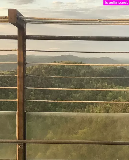 Missleanalee OnlyFans Thumbnail #Bm97O5uci8