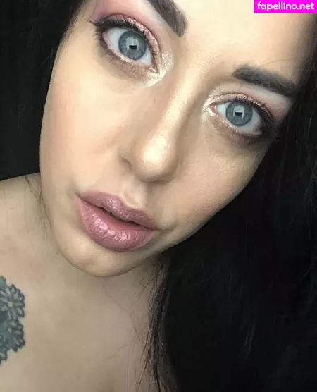 Missleanalee OnlyFans Thumbnail #c3yM7W9171