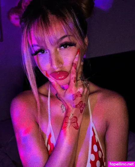 Missleexi OnlyFans Thumbnail #k1Y1AsKbxj