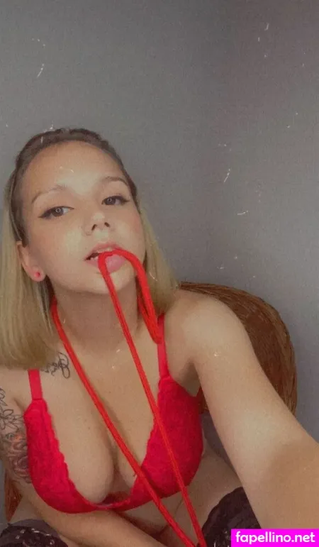 Misslennaskye OnlyFans Thumbnail #RL1GFs4vLB