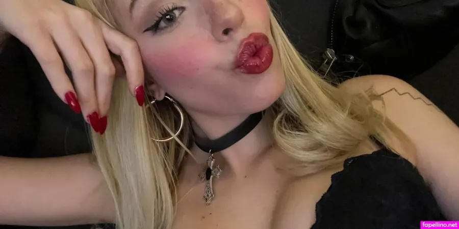 Misslolax OnlyFans Thumbnail #1Q7M2sc4o4