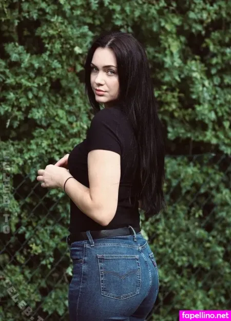 Misslou Isa OnlyFans Thumbnail #zvhv29MWNR