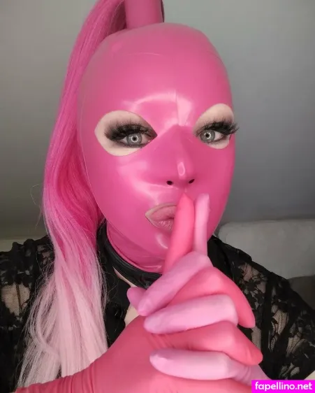 Missmaskerade OnlyFans Thumbnail #FlCM8shHUL