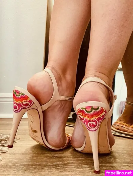 Missmatriarch OnlyFans Thumbnail #Ia1kKrPGAL