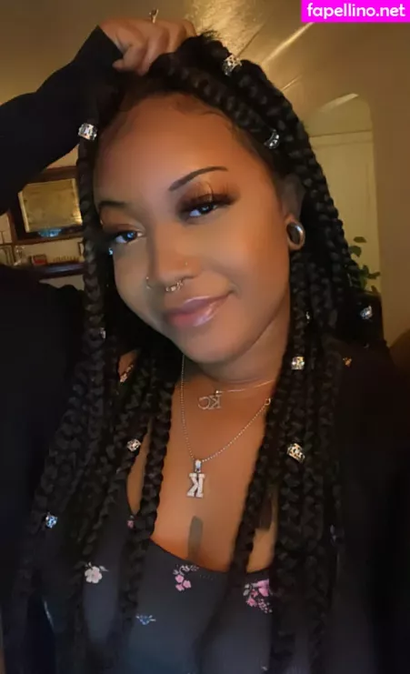 Missmcqueenxx OnlyFans Thumbnail #hgOwQ59tFr