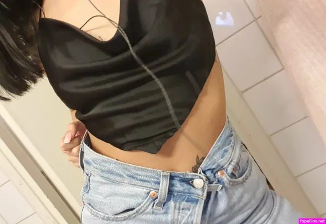 Missmelani OnlyFans Thumbnail #7LUIm5ziKZ