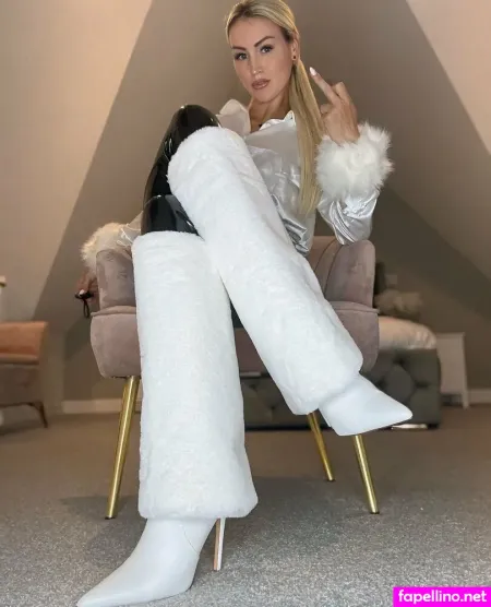 Missmelodymay OnlyFans Thumbnail #HqvJGuq9Ib