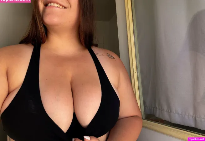 Missmiaraefree OnlyFans Thumbnail #s6ze8ygZyi