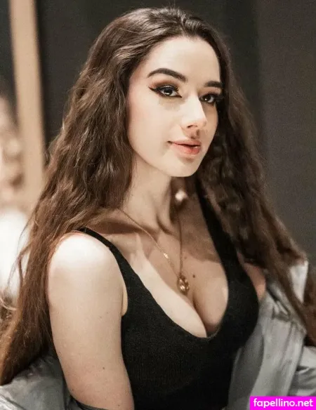 Missmikka Main Profile Photo