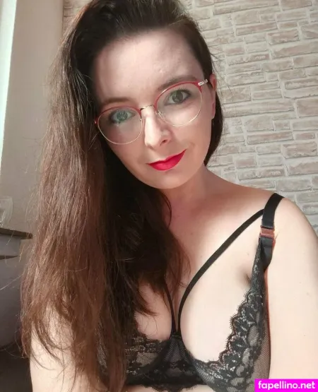 Missmilf1996 OnlyFans Thumbnail #x1ks8iZDVZ