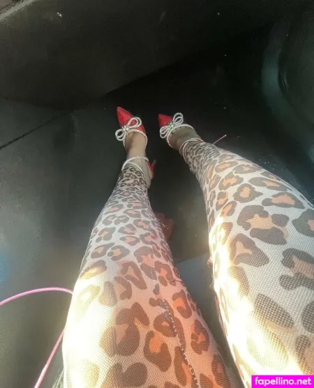 Missmilkmaire OnlyFans Thumbnail #InDoA0hYmv