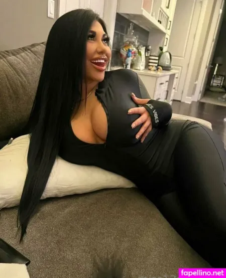 Missmirandaaa13 OnlyFans Thumbnail #MUByoVpkTI