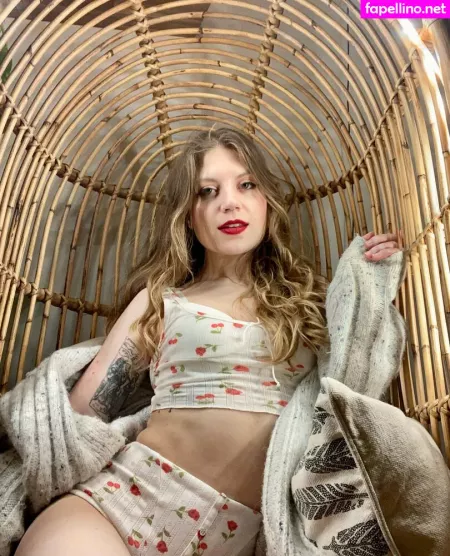 Missmousiemouse OnlyFans Thumbnail #W9Hu9HNxGx