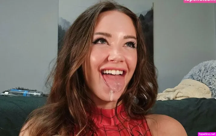 Missmoxxximoon OnlyFans Thumbnail #Z6k4M8jGrt