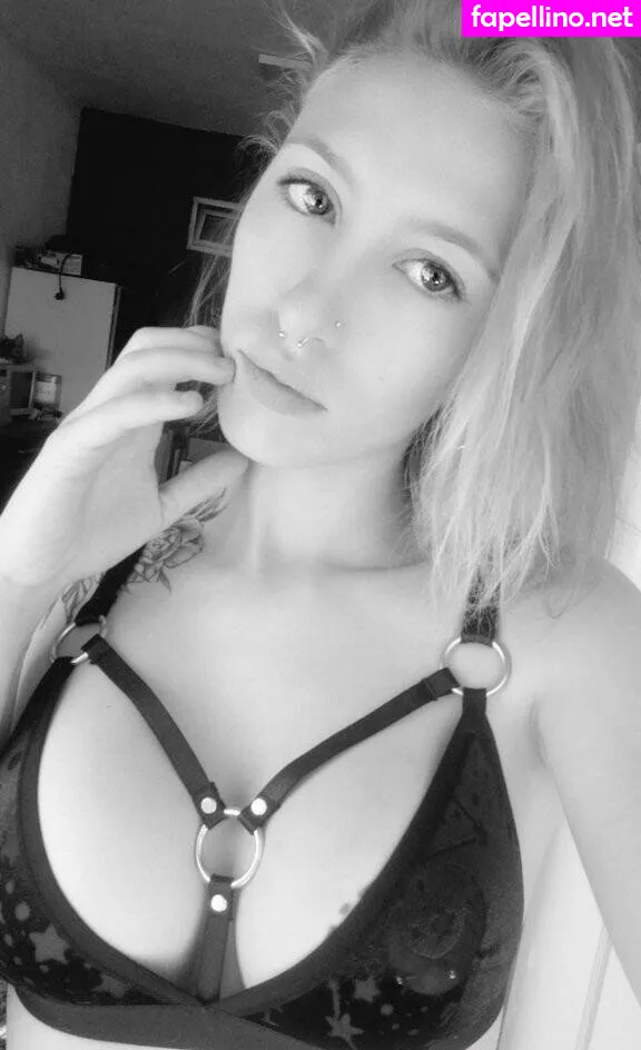 missmushr00ms, missmushrooms Nude Leaked OnlyFans Photo #VTLMCNktv0
