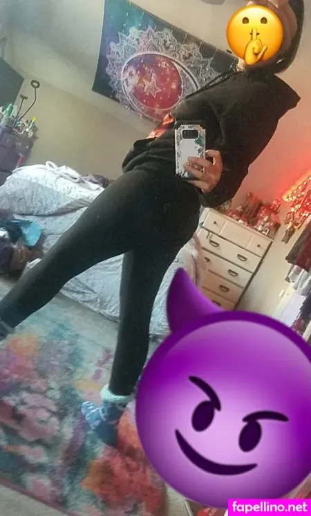 Missnastiee420 OnlyFans Thumbnail #eayIxvmOeq