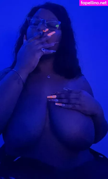 Missniemacream OnlyFans Thumbnail #0nmaodpuiv