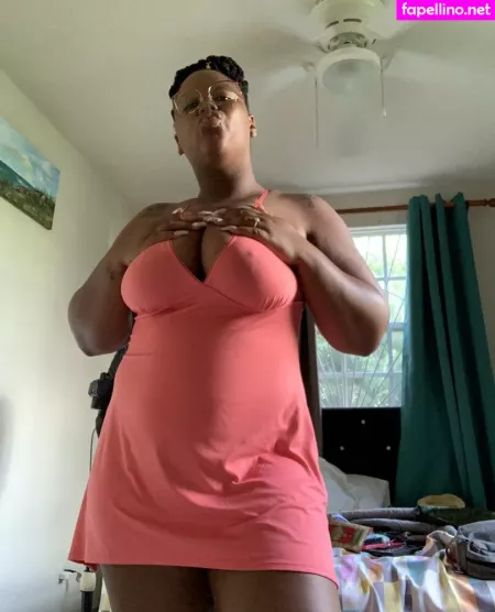 Missniemacream OnlyFans Thumbnail #J84YKQbPsU