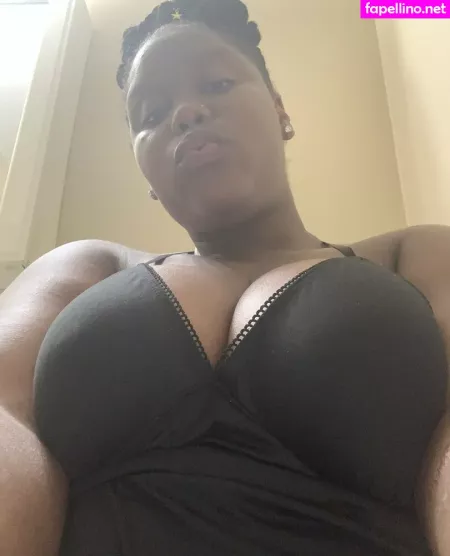 Missniemacream OnlyFans Thumbnail #f8mjRHR9ZU