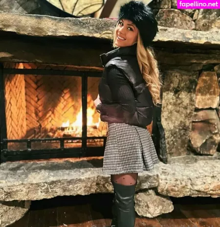 Missnikkileigh OnlyFans Thumbnail #OEerm7NBGI