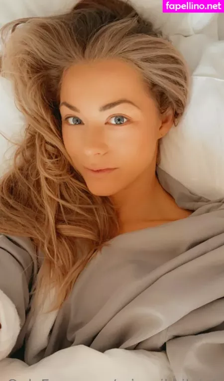 Missnikkileigh OnlyFans Thumbnail #aObMR3Nq1h