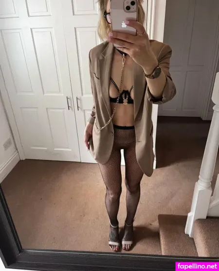 Misspantyhoe OnlyFans Thumbnail #H0IpJGcejd