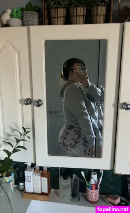 Misspeach344 OnlyFans Thumbnail #XE0nd2f800