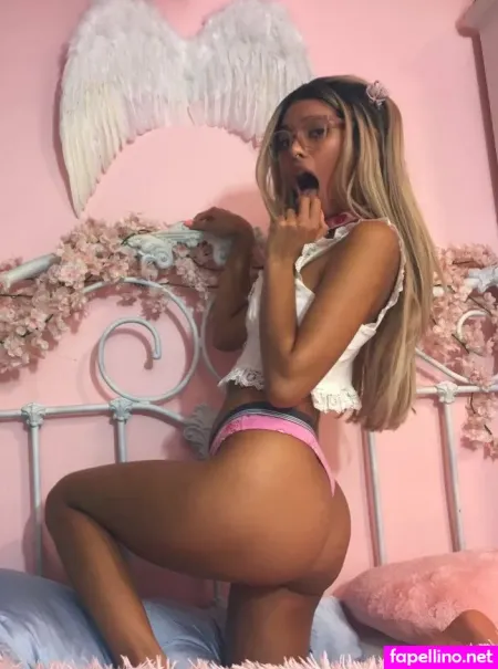 Misspeachxcream OnlyFans Thumbnail #Ww0pPiK4Zf