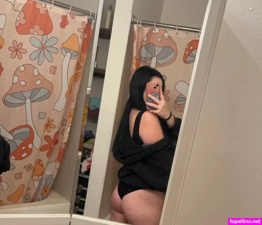 Missprettyinblack OnlyFans Thumbnail #BsRjElxvLn