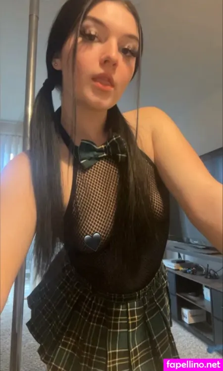 Missprettyinblack OnlyFans Thumbnail #OM71oRFxvv