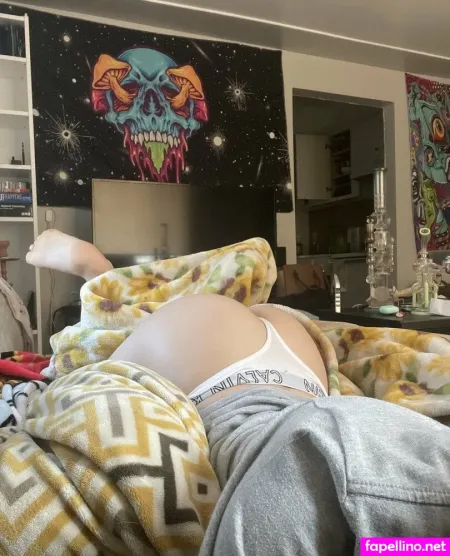 Missqueenblue OnlyFans Thumbnail #tMsAhg4E0J