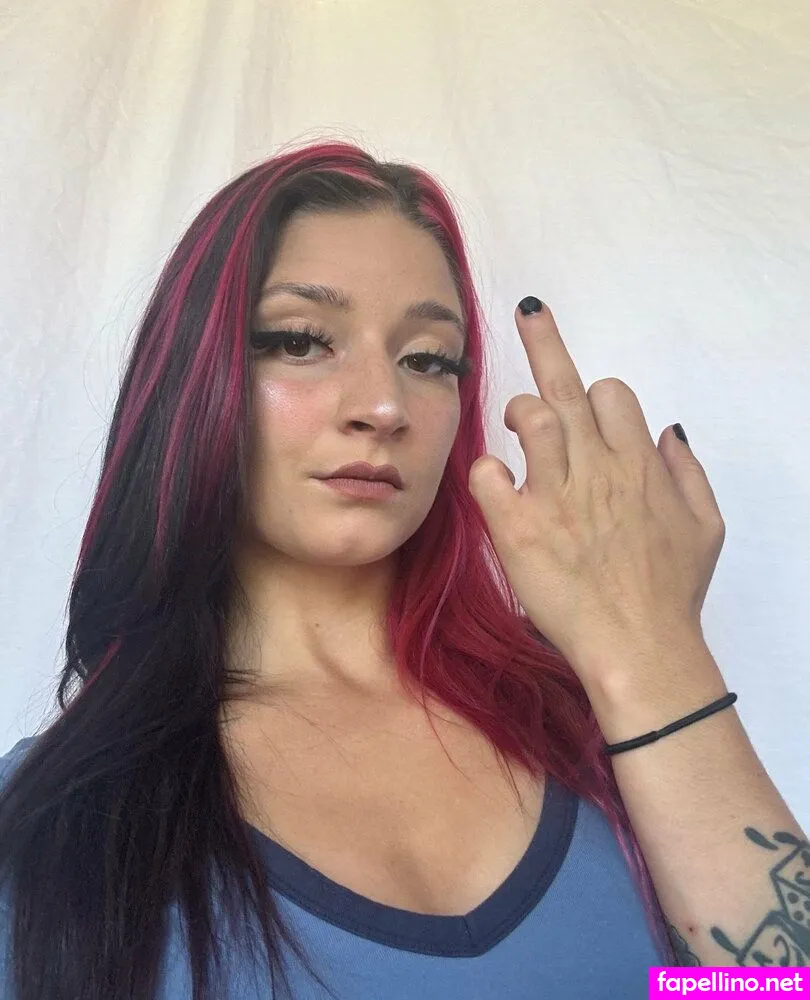 missqueenblue Nude Leaked OnlyFans Photo #yCd552QYel