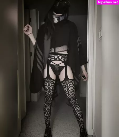 Missredline OnlyFans Thumbnail #mhAFofZPxo