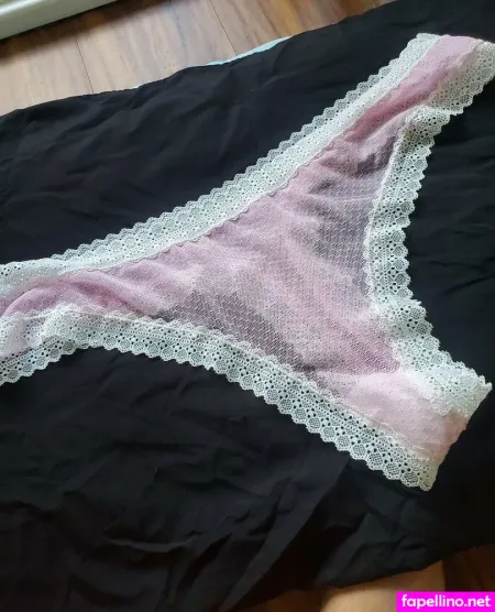 Missricarivera OnlyFans Thumbnail #fhPvhj3dN1