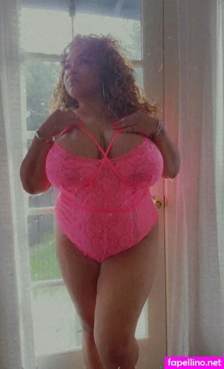 Missricarivera OnlyFans Thumbnail #uE678mkr90