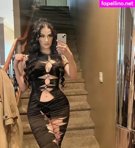 Missrichand OnlyFans Thumbnail #Rlg0HCLLEI
