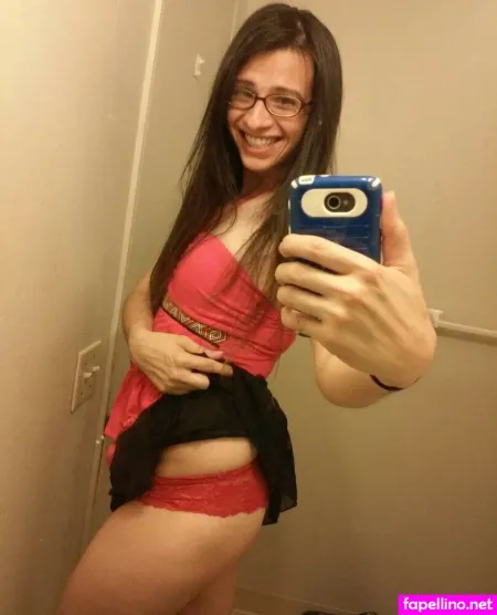 Missrobo OnlyFans Thumbnail #0HXwikREuc