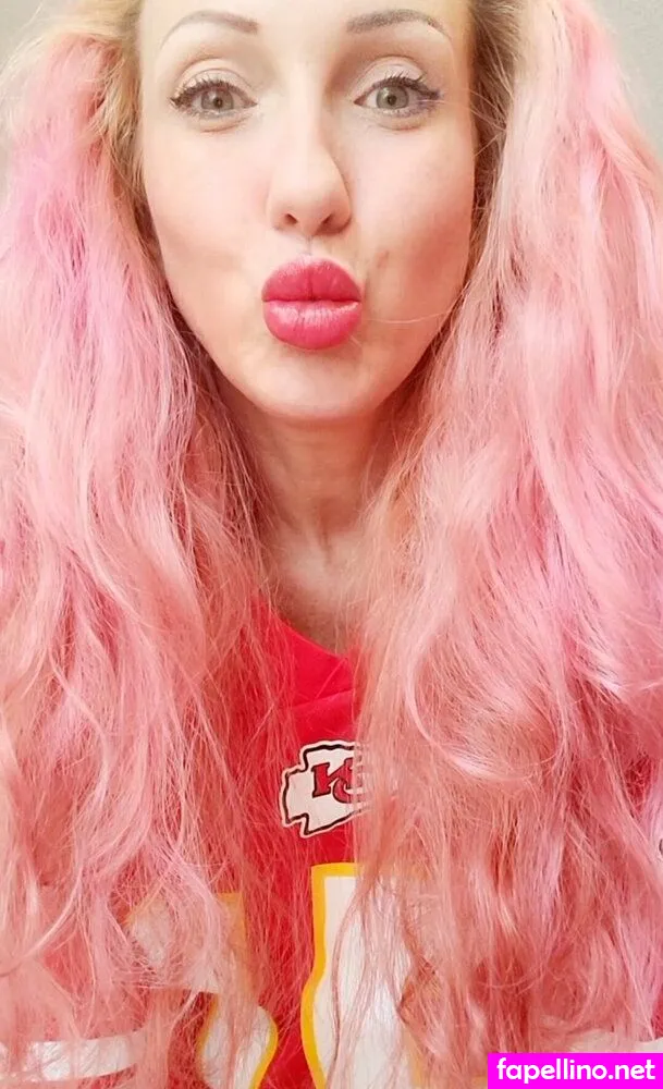 missroyalkc, missroyaltyxoxo Nude Leaked OnlyFans Photo #leCv3HbZ5i