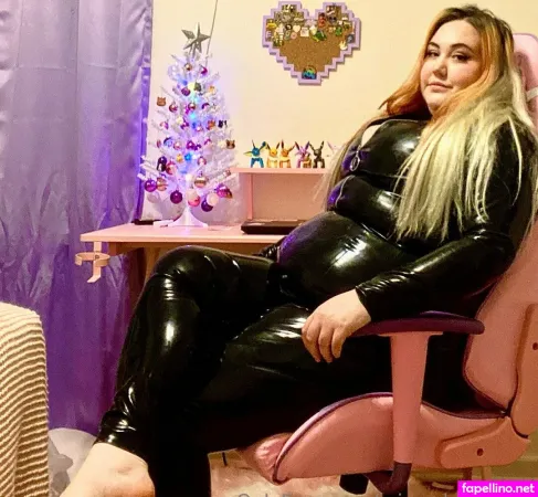 Missrubberduck OnlyFans Thumbnail #c8lLFkxUfj